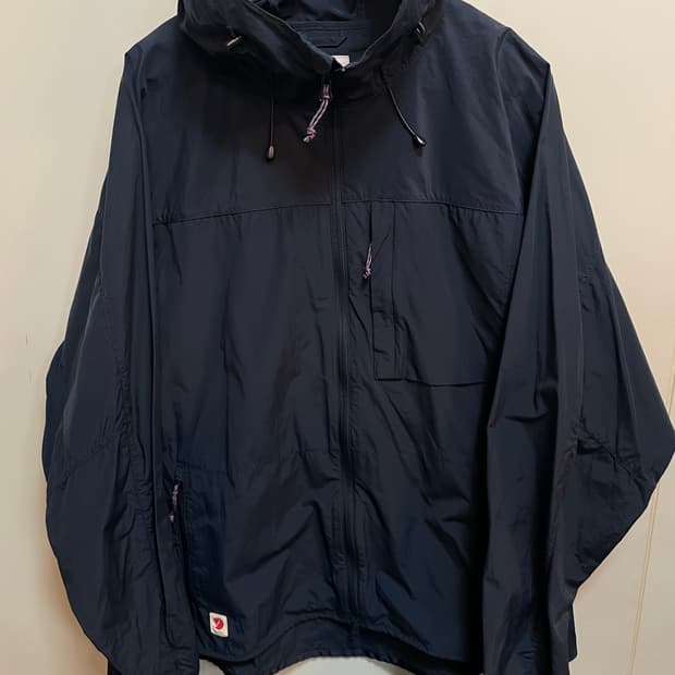 피엘라벤 바람막이