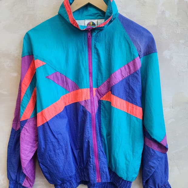 멀티 컬러 바람막이 