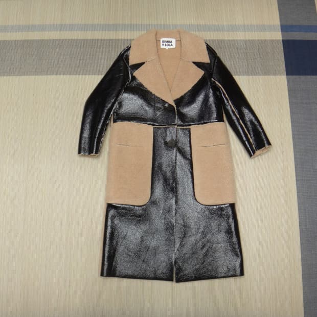 (55) BIMBA Y LOLA  빔바이롤라 에나멜 롱코트