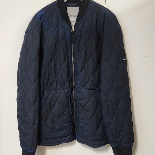 시리즈 코오롱 피그먼트 퀄팅 블루종 100