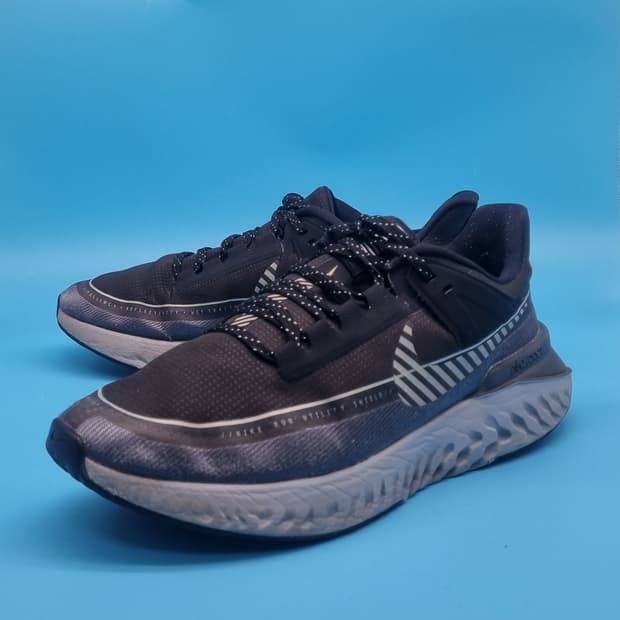 H 나이키 리액트2 쉴드 남성 운동화 270