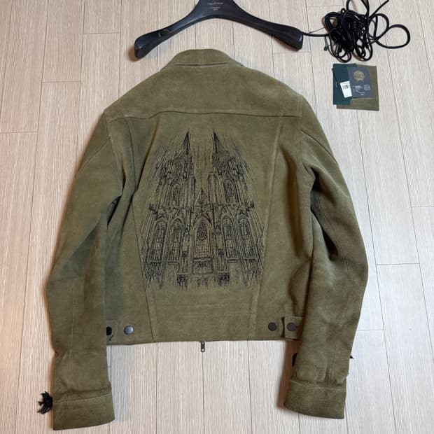 언더마이카 대성당 올리브 스웨이드 자켓 풀구성