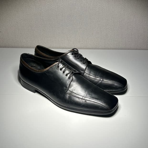 프라다 아카이브 더비 슈즈