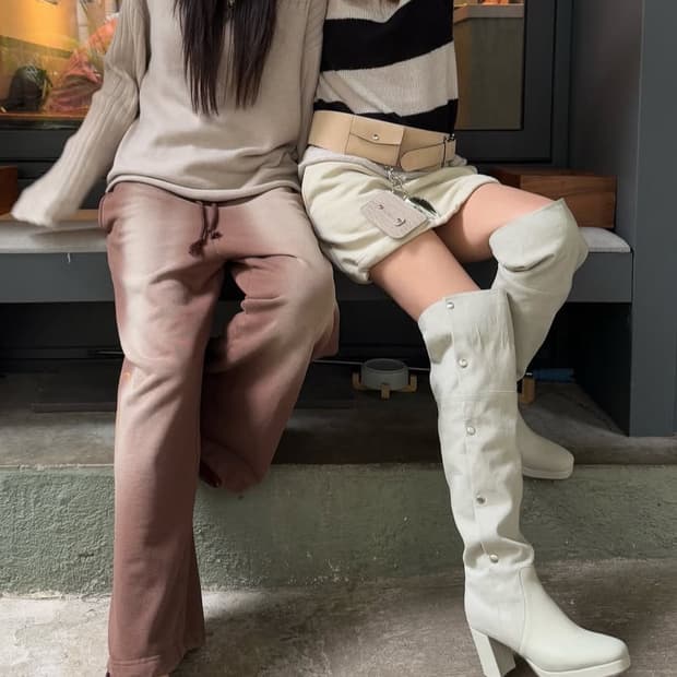 다이닛 부츠 BUTTON UP KNEE HIGH BOOTS