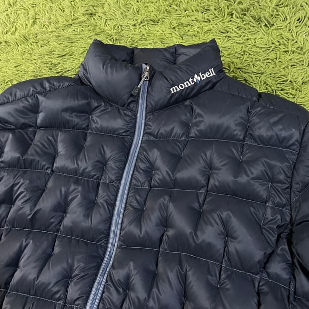 몽벨 경량패딩