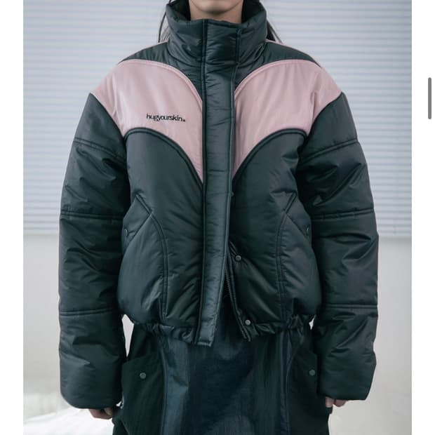 허그유어스킨 puffer jacket