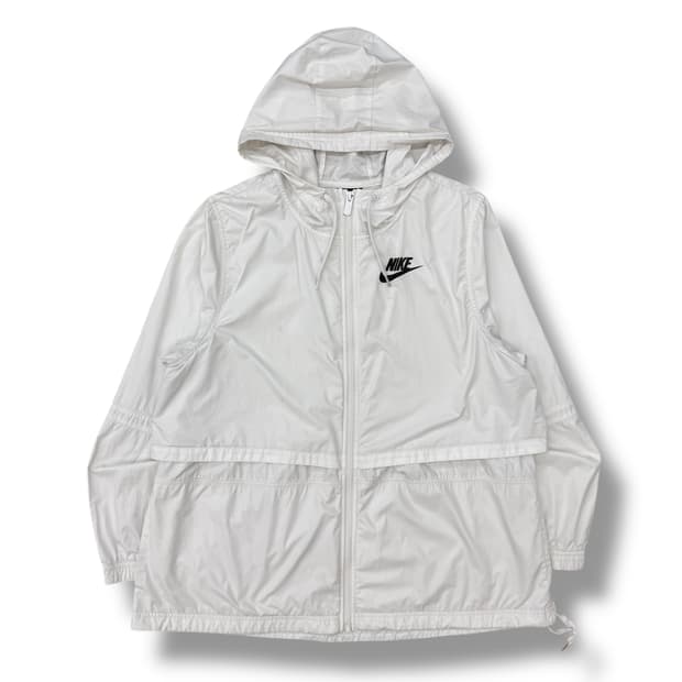 나이키 화이트 바람막이 r1749