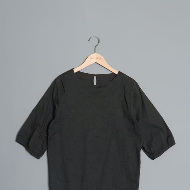 m.m.o CAPRI Embro Tunic