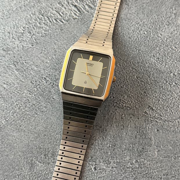 세이코 Seiko 쿼츠 스퀘어 투톤 다이얼