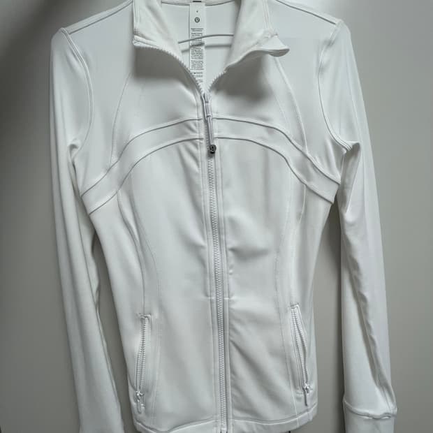 룰루레몬 디파인 자켓 화이트 4사이즈