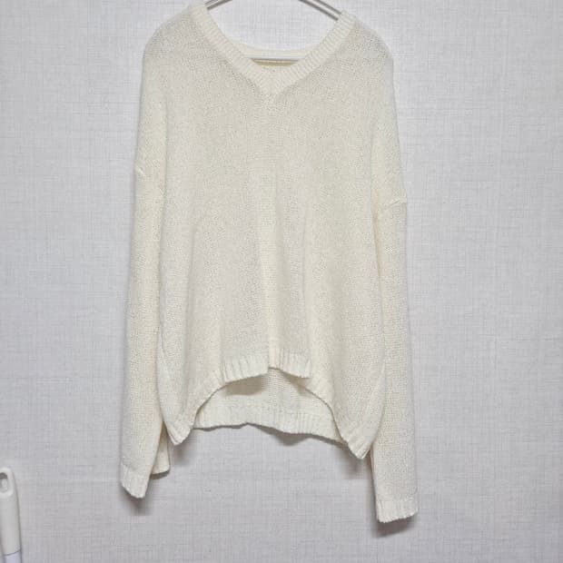 아이보리 니트 티셔츠