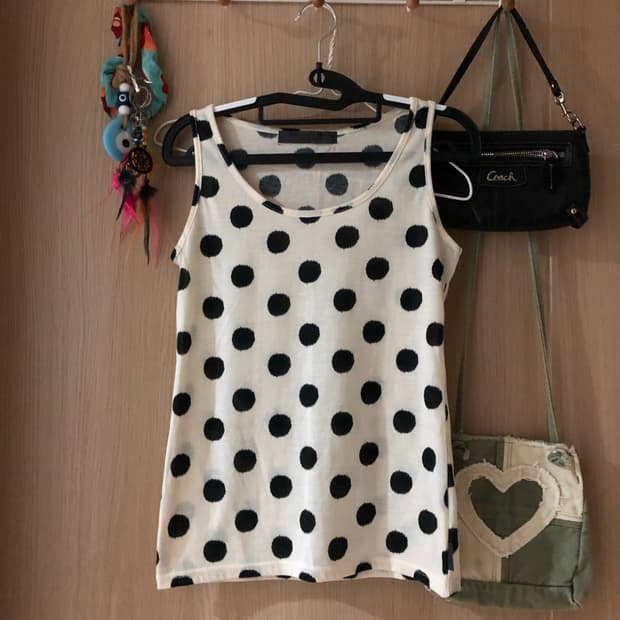 [Vintage] Dot sleeveless / Ivory black⁠