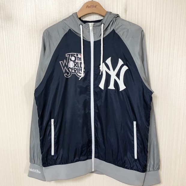 MLB 미첼앤네스 뉴욕양키스 75주년 월드시리즈 윈드브레이커자켓 M 