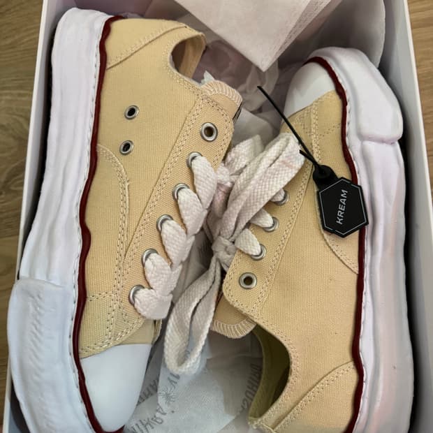 메종 미하라 야스히로 피터슨 OG 솔 캔버스 로우탑 스니커즈 내츄럴