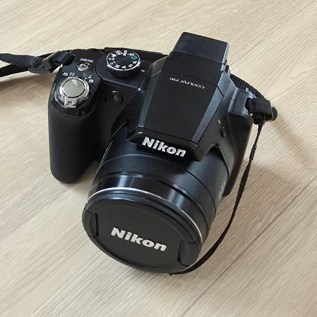 니콘 쿨픽스 P90 디지털 카메라