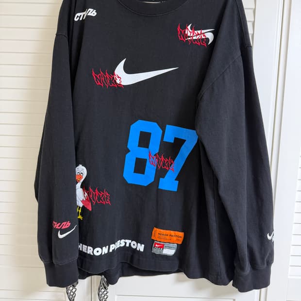 [L]나이키 x 헤론프레스톤 맨투맨