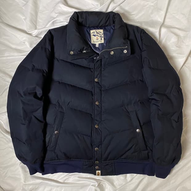 베이프 사루 투웨이 패딩 네이비