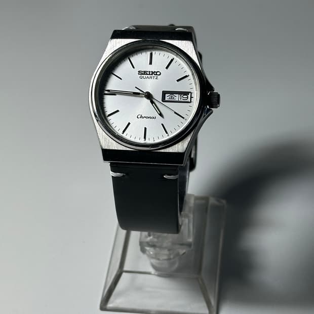 SEIKO quartz chronos
