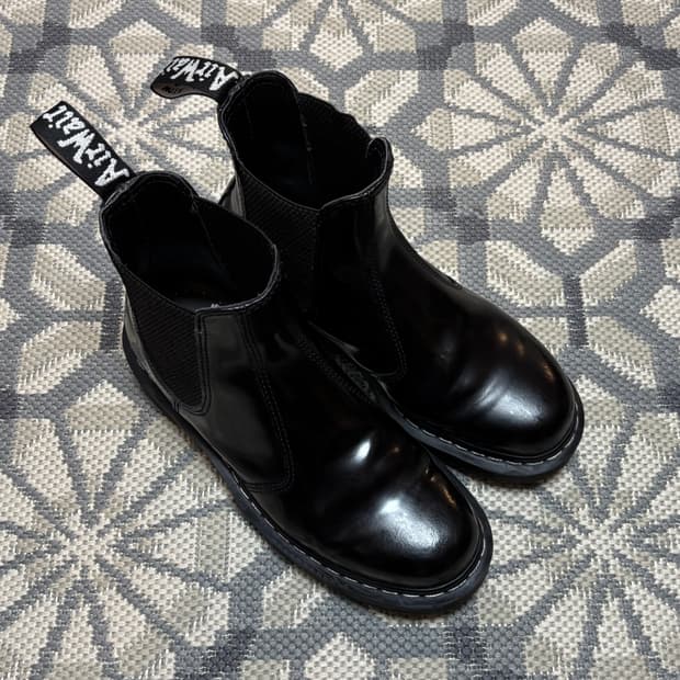 (260) 닥터마틴 2976 WS 화이트 스티치