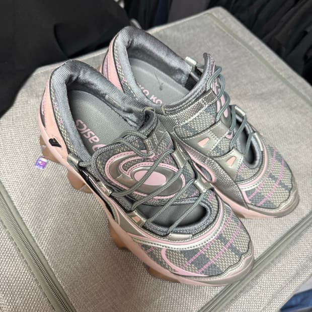 아식스 키코 히스테릭 글래머 W245