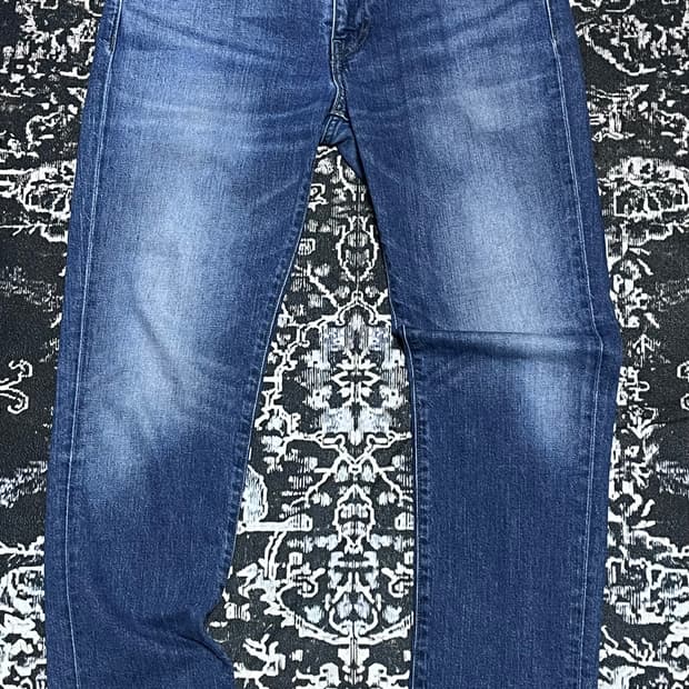 Levi’s 511 페이드 워싱 컬러포켓 데님 32