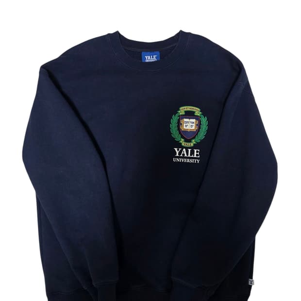 Yale 스웻셔츠