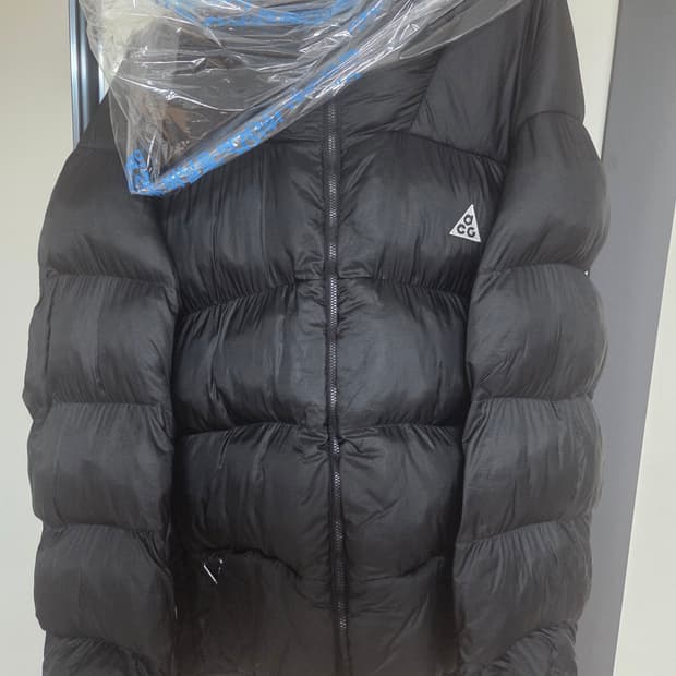 Acg 써마핏 루나 패딩 xxl 판매합니다