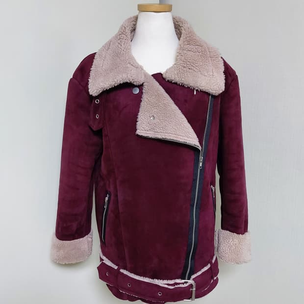 Soup 보아털 루즈핏 무스탕 자켓(89 프리)

