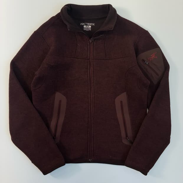 Arc'teryx  아크테릭스 폴라텍 소프트쉘 버건디 플리스 자켓