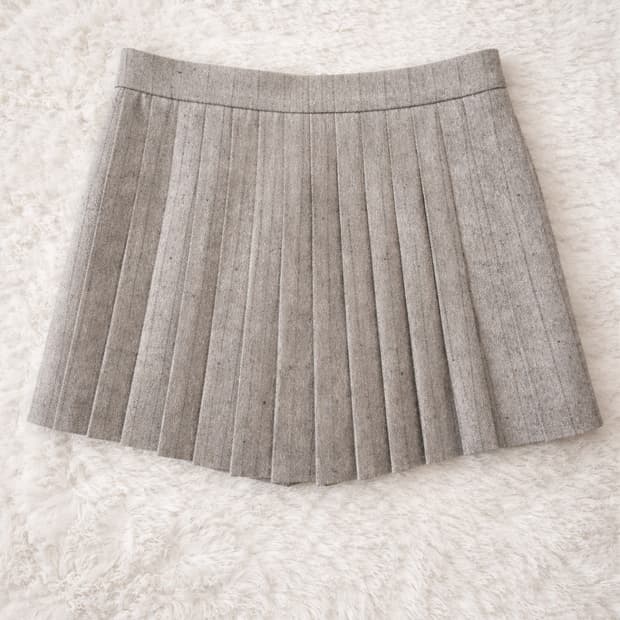 (마쥬) 라인스톤 플리츠 트롱프뢰유 반바지