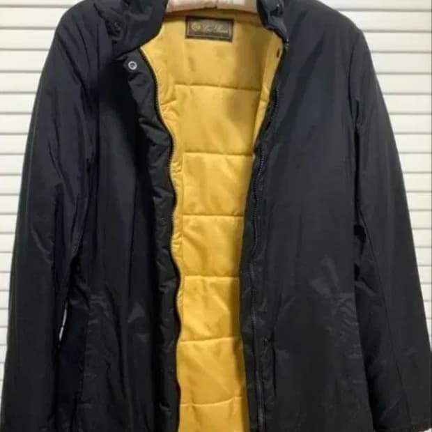 로로피아나 블랙 패딩 점퍼