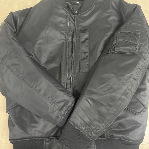 유니클로 질샌더 ma-1  m사이즈