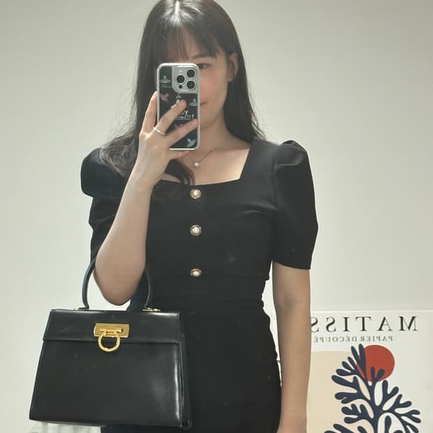 페라가모 켈리백 간치니 토트백