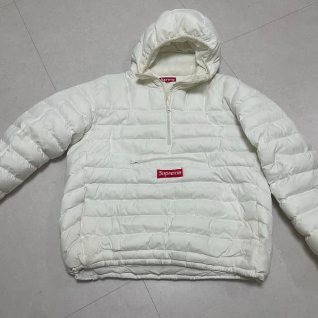 아이보리 경량패딩