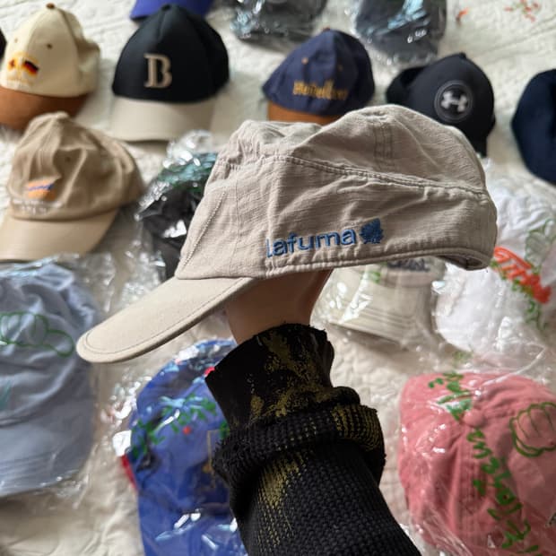 12번) 해외바잉 or 국내매장구매 모자들 볼캡, 헌팅캡, 이어플랩캡 등