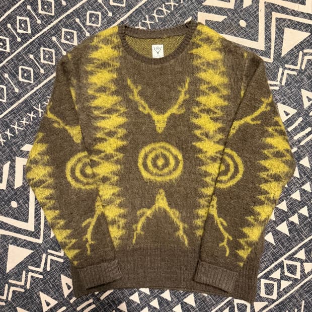 남이서팔 모헤어 니트