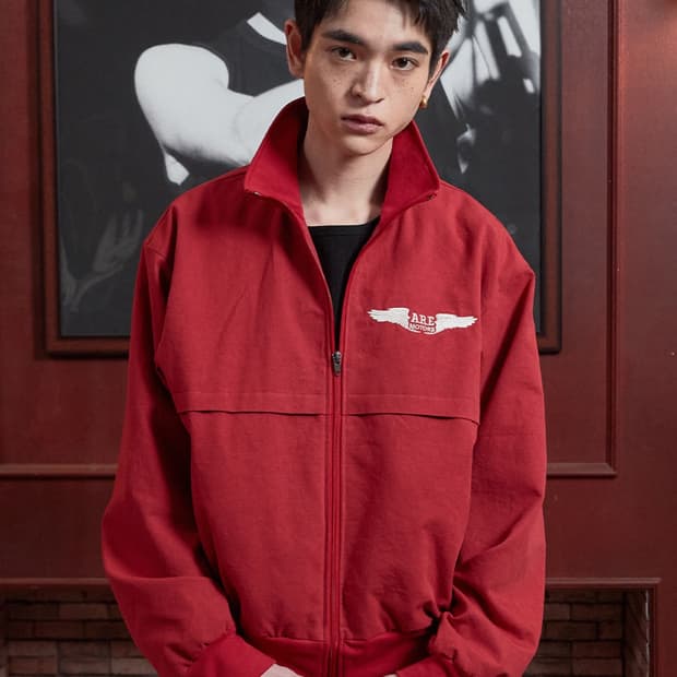 아르반 팀 개러지 논패디드 자켓 레드