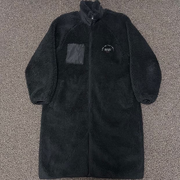 OiOi Seoul 오아이오아이 서울 뽀글이 털 롱 집업 블랙 L