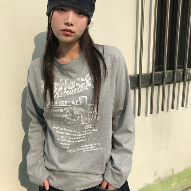 그레이 그래픽 롱슬리브 