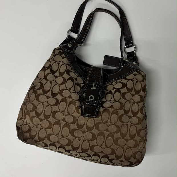 코치 빅버클 시그니처 캔버스 호보 숄더백 토트백