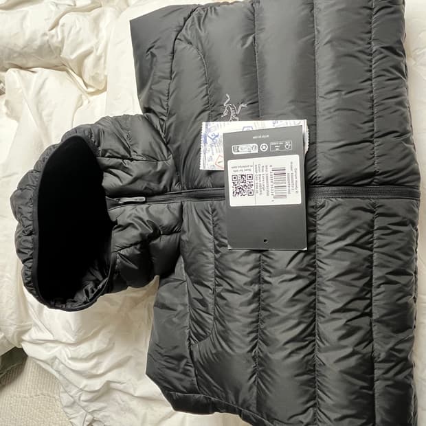 아크테릭스 세륨 패딩 XL