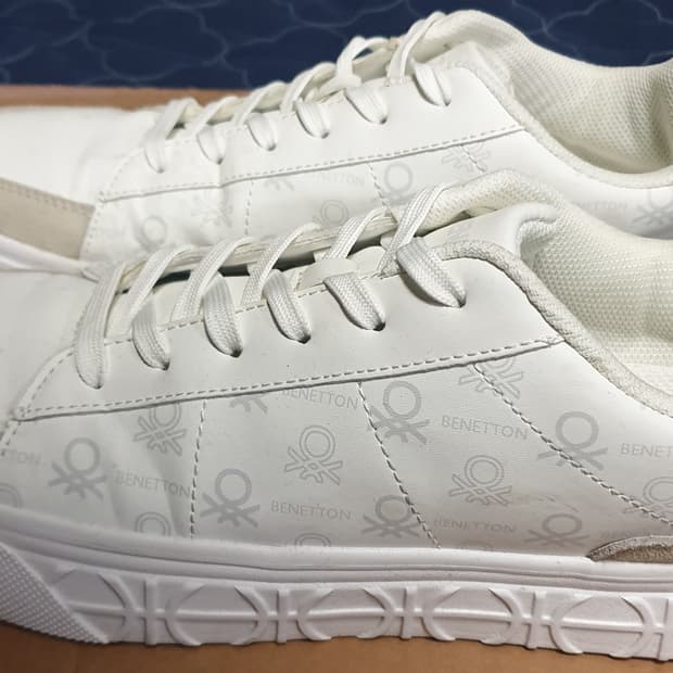 베네통 초경량 라이프 스니커즈 화이트 (270)