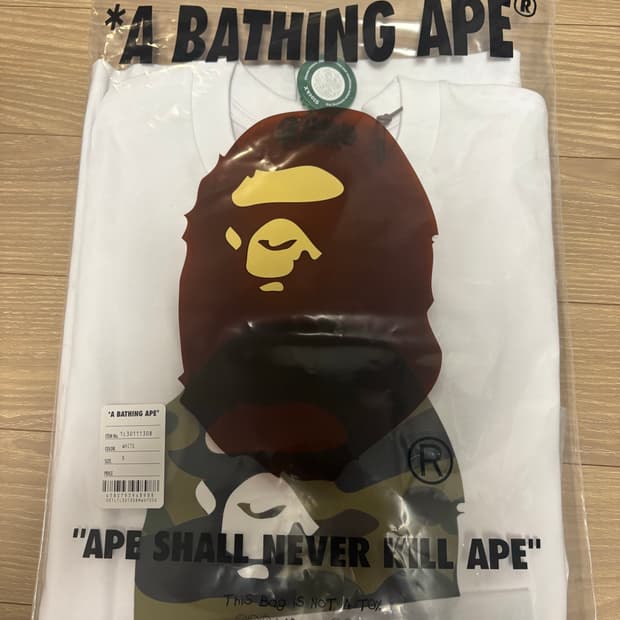 베이프 퍼스트 카모 에이프 슬리브