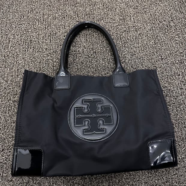 토리버치 엘라 여성 토트백 블랙