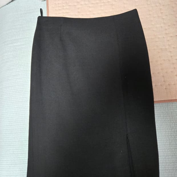 아르마니 콜레지오니 여성 스커트 