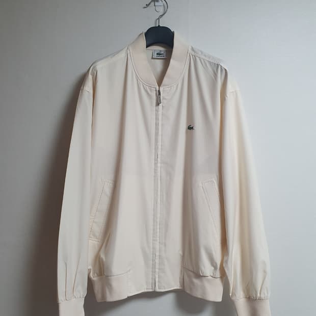 라코스테 크록로고 경량 블루종 바람막이 자켓 라이트 베이지 105