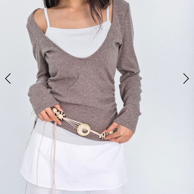 새상품) 오운서 올드메모리 롱슬리브 모카브라운