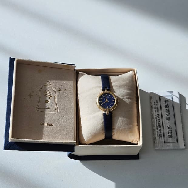 시티즌 Wicca 디즈니 미녀와 야수 콜라보 여성용시계