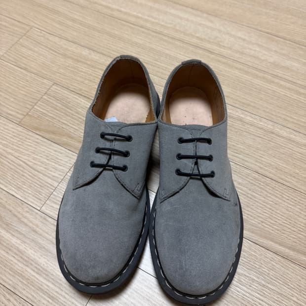 uk7,260) 119,000원 닥터마틴 1461 스웨이드 그레이 더비