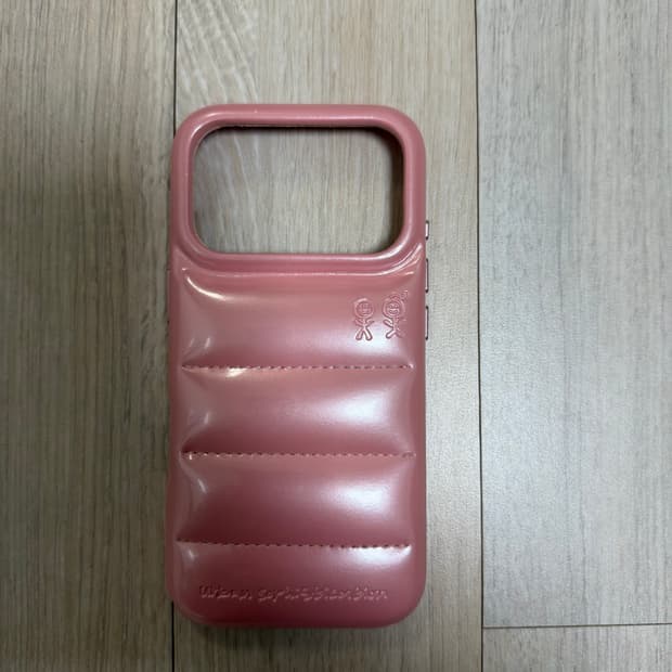 아이폰17프로 어반소피스티케이션 케이스